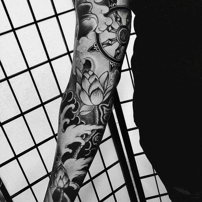 Sleeve by Jon