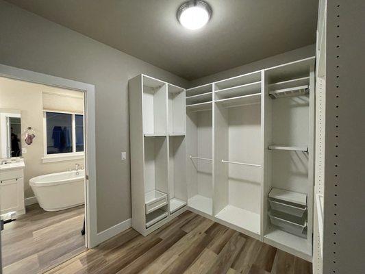 Walk-in closet installation