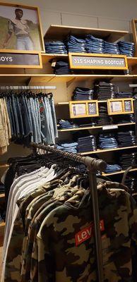 Levi's Outlet Store