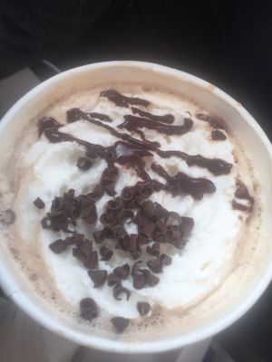 Venti tuxedo mocha with chocolate shavings on top! Extra bonus I didn't even ask for! Thanks!!