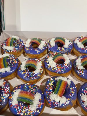 Rainbow donuts (purple)