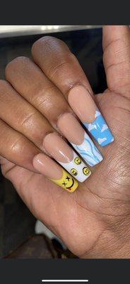 nails