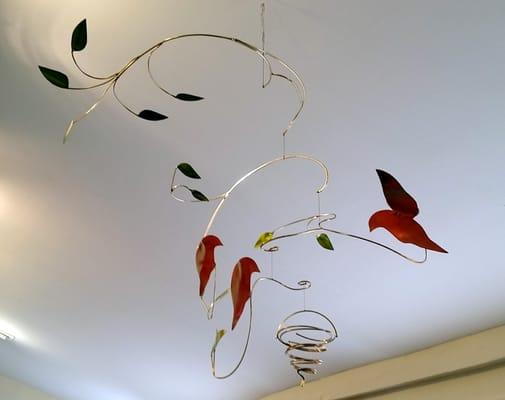 The "Nesting Birds" Habitat is an elegant Brass mobile designed by Joel Hotchkiss intended for interior living spaces.