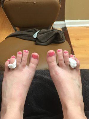 I had a lovely experience at Today Nails for my pre-graduation pedicure. Loved the service. Love my toes!