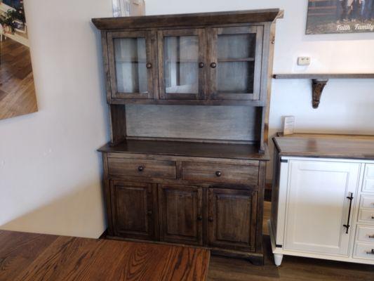 Very solid hutch that comes with a beautiful top. Color customizable.