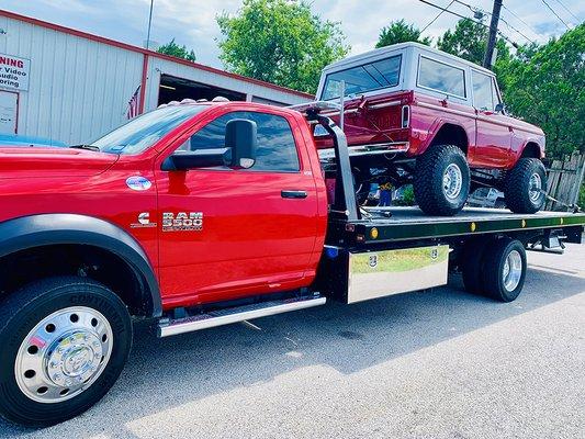 car towing company in Chicago