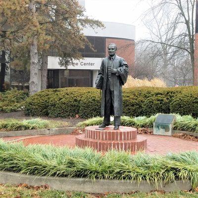 Dr John Morrison statue by Kenneth Ryden 1987 (dedicated 1988)