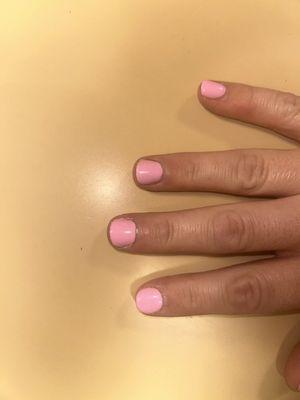 Gel manicure, uneven