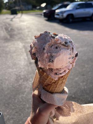 They carry Jilbert's ice cream from Marquette. I got the cherry amaretto mackinaw island fudge. So good! Worth the stop.