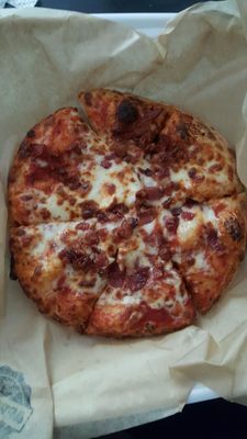 Personal pizza w/bacon