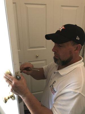 Residential Re-key and installation in Commerce