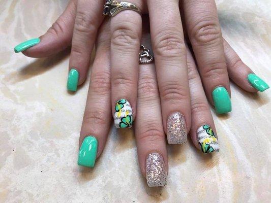 Spring nails design