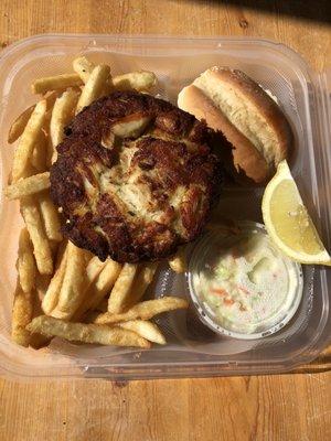 Crab cake platter