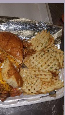 Chicken Sammich with Waffle Fries