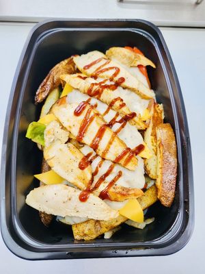 Grilled Chicken Lunch Bowl with hand cut seasoned fries