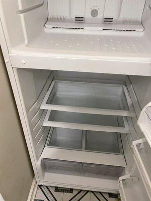 Clean refrigerator