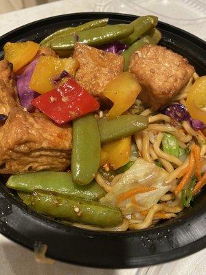 Spicy tofu and vegetables/ chow mein