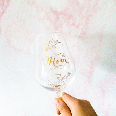 Engraved Wine Glass for Mother's Day