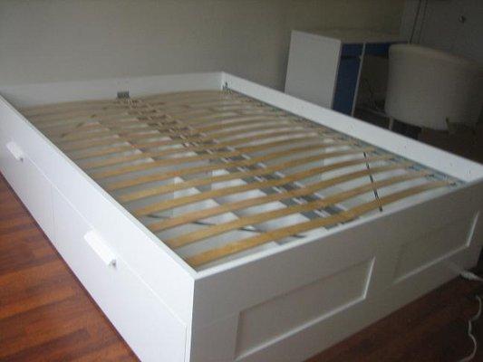 Queen Bed Assembly