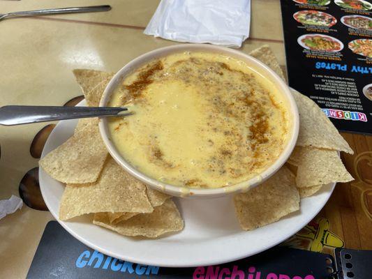 Queso with Ground Beef