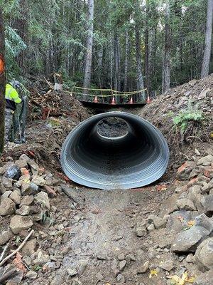 Diamond D Team decommissioning and installing culverts as part of the PWA Restoration Project.