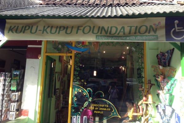 Visiting Kupu Kupu Foundation in Bali