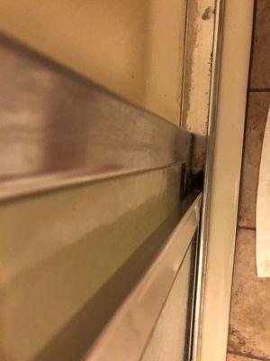 Bath tub slider on shower