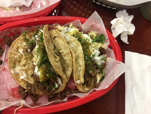 Amazing Tacos! You never think this place has such good food. Little hidden gem inside a grocery store. Chef is a nice guy!