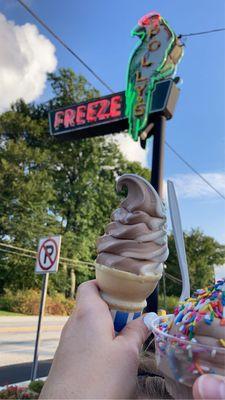 Ice cream. Store sign