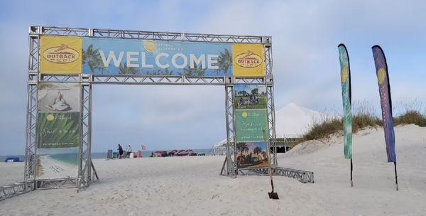 Clearwater Beach Day Entrance, 2022 Outback Bowl, Arkansas Razorbacks vs Penn State Nittany Lions, Tampa Bay