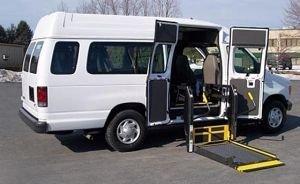 Wheelchair Transport with motorized lift