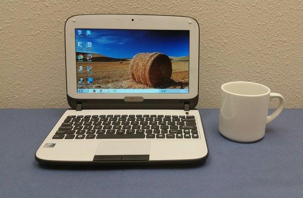 Small portable netbooks available