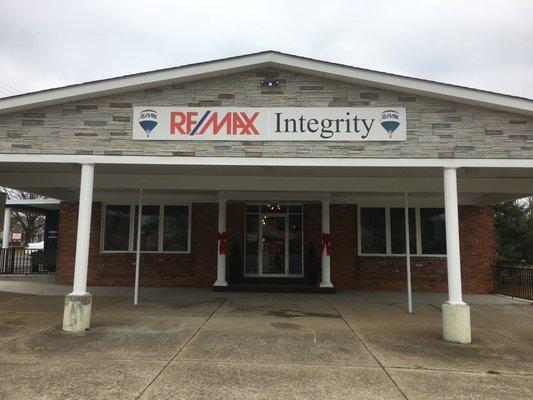 Tara Wilson-RE/MAX Integrity