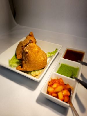 Vegetable Samosa