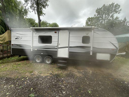 26' Trailer sleeps up to 10 . It has queen size bunk beds, a sofa , dinette, and a queen bed in front . Call for available rental dates.