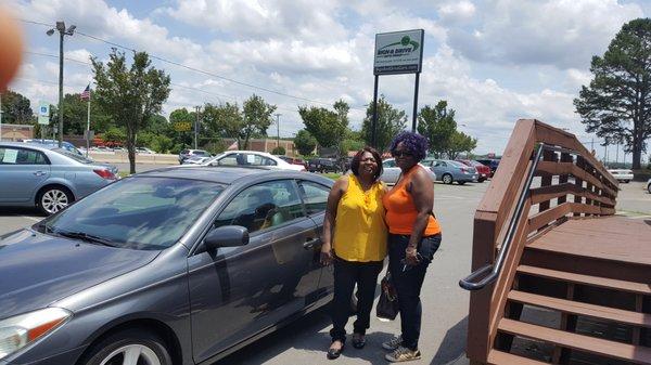 Sign & Drive is a family thang! On the right is Valarie who got a Toyota this past fall. Mom Mary is all smiles now with her new ride!!