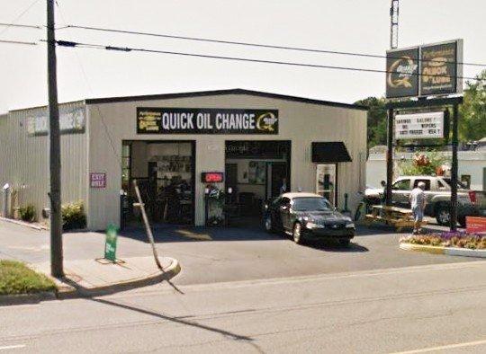 Looking for a quick and efficient oil change service in Ludington, Michigan? Performance Plus Quick Oil Change.