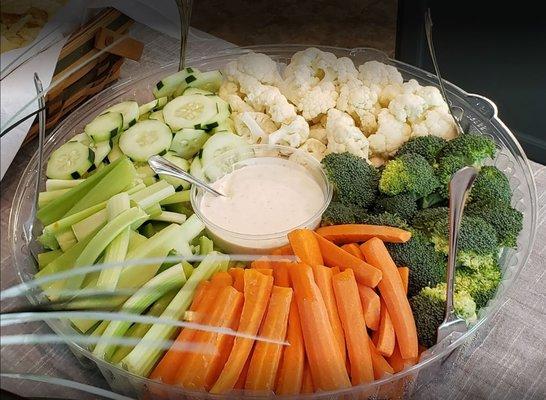 VEGGIE TRAY