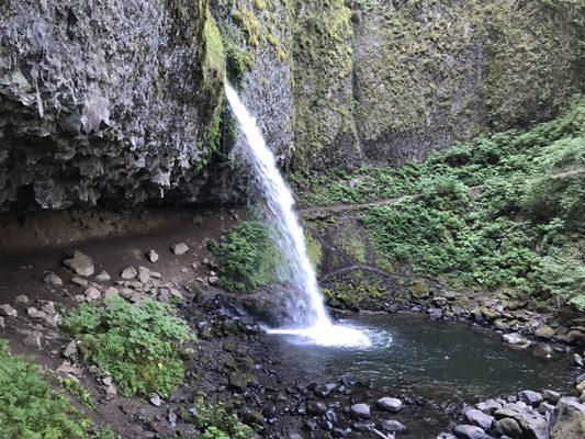 Upper Horsetail Falls and different views from the park and trail.