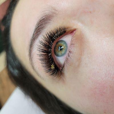 Hybrid Lashes with a fun star accent for the holidays