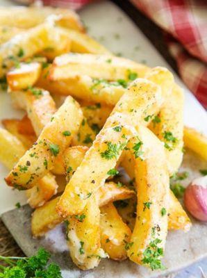 Garlic Butter Crisp Fries