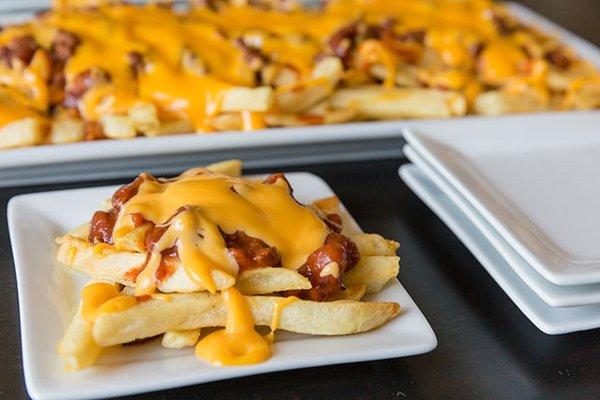 Chili cheese fries