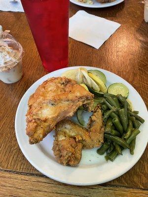 Fried chicken- green beans and squash- banana pudding and water