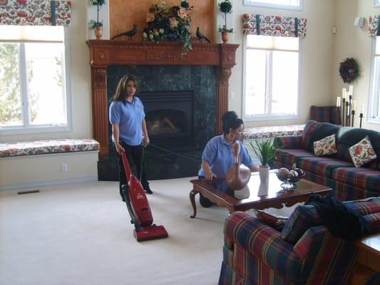 house cleaning services peoria az