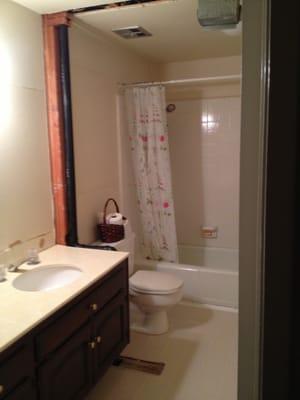 Our 1971 bathroom before remodeling