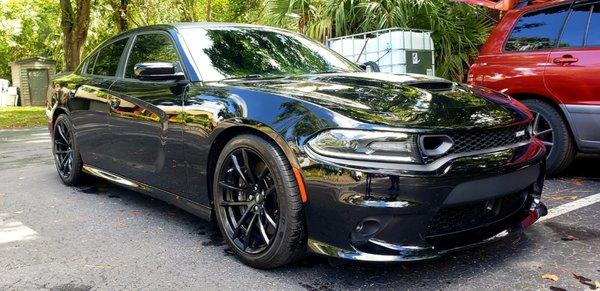 Full detail on this beautiful charger.