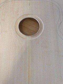 Sound hole 0014