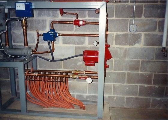 radiant heating manifold