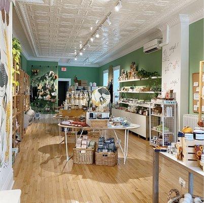 Our flagship store on Williamson Street in Madison, WI. Home to a wide variety of low waste home and personal care products.