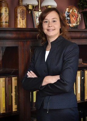 Lori Cieckiewicz, ESQ